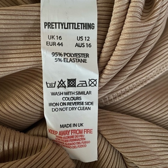 New! PrettyLittleThing Shape Ribbed High-waist Leggings - Picture 5 of 5